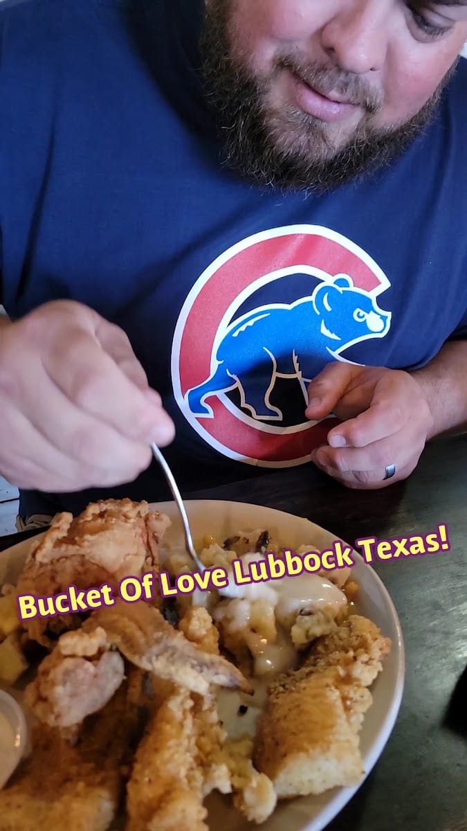 Bucket of Love, photo 2