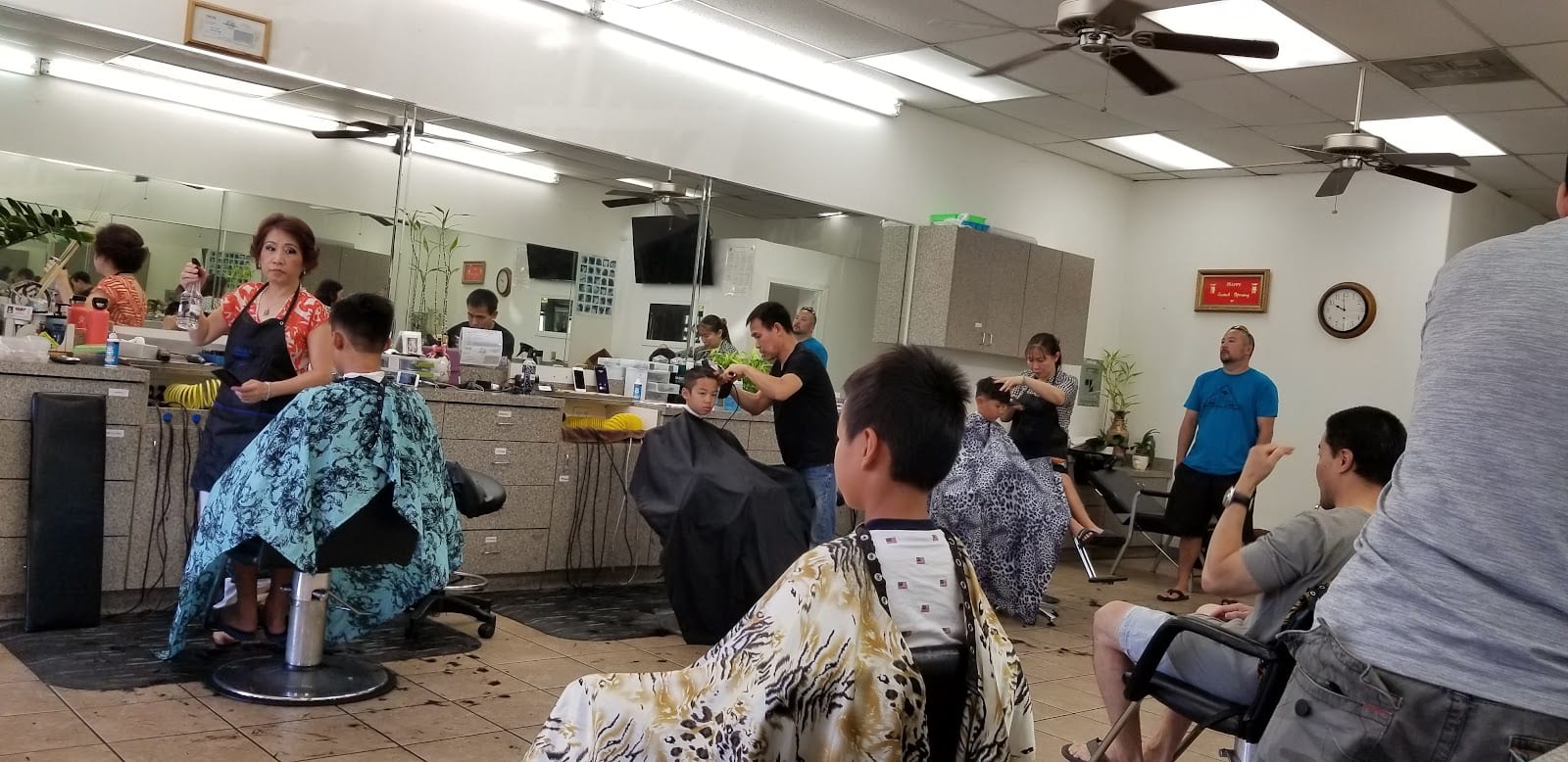Julie's barber Shop