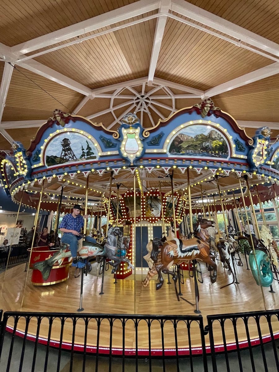Great Northern Carousel, photo 2