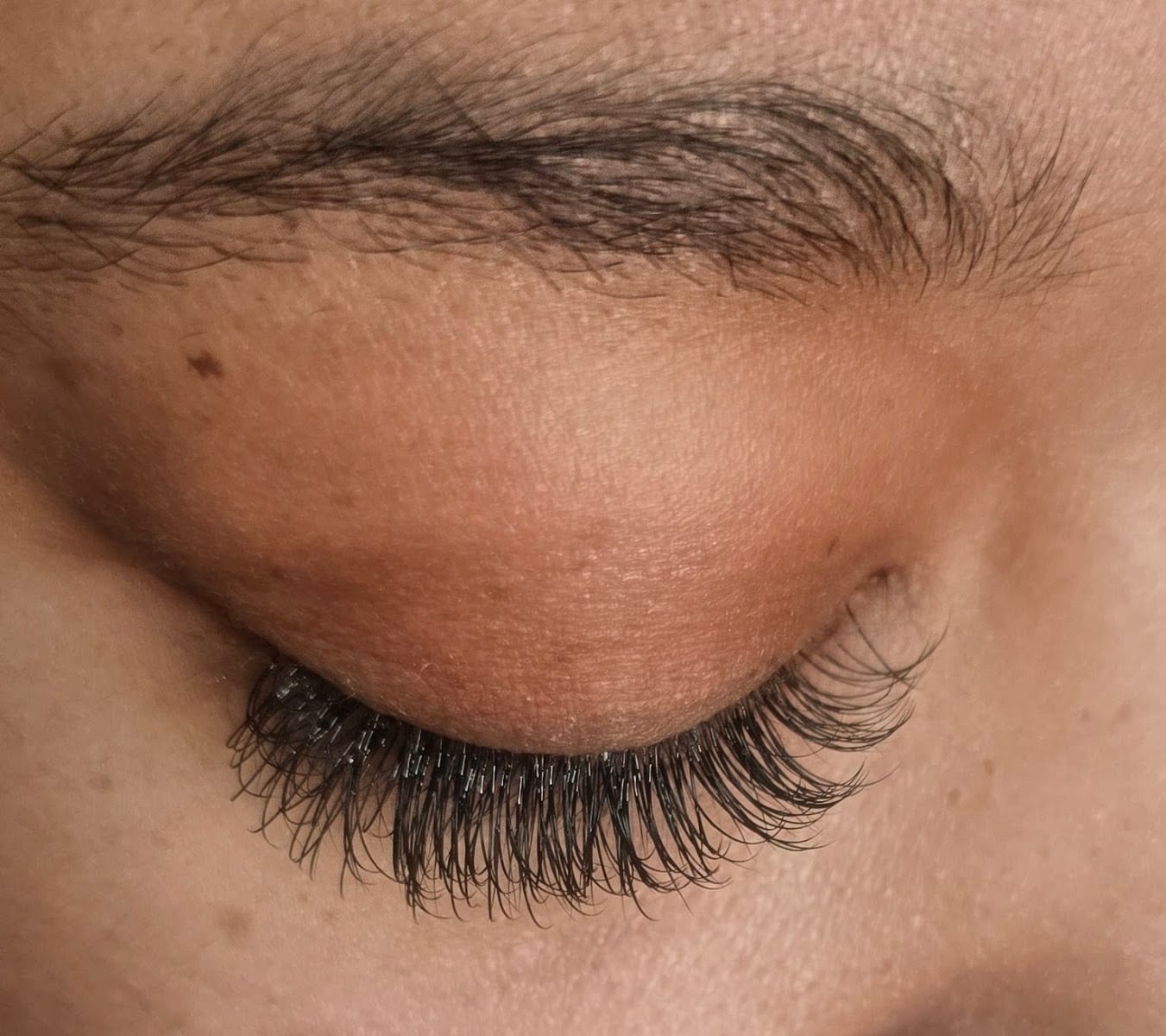 Lashes 4 LASHES Design Studio