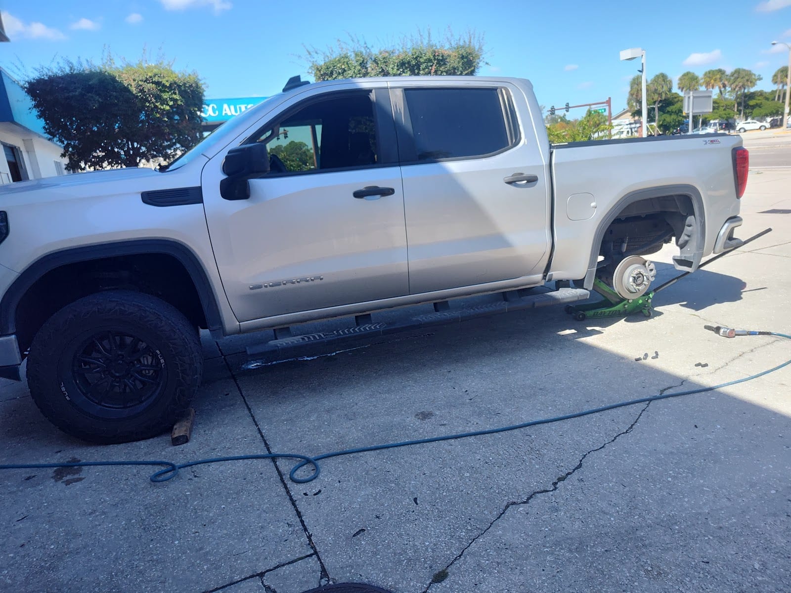 BT Tires, photo 4