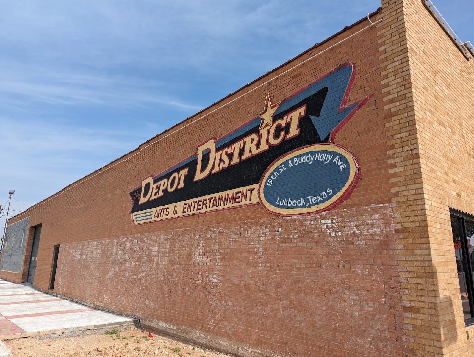 Depot Alley, photo 2