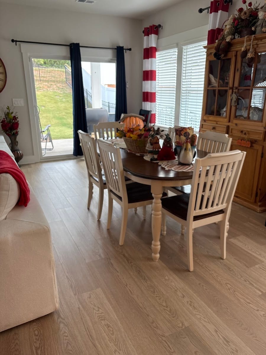 Lavish Cleaning Services