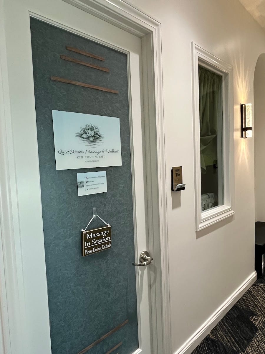 Quiet Waters Wellness at Phenix Salon Suites