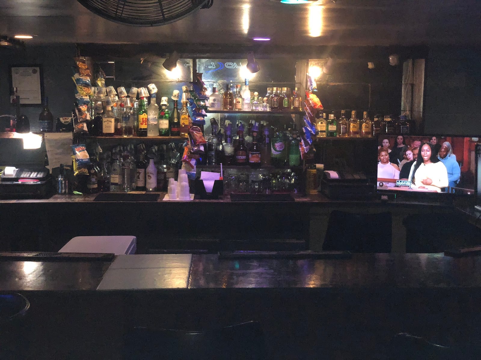 Brandi's Lounge, photo 3