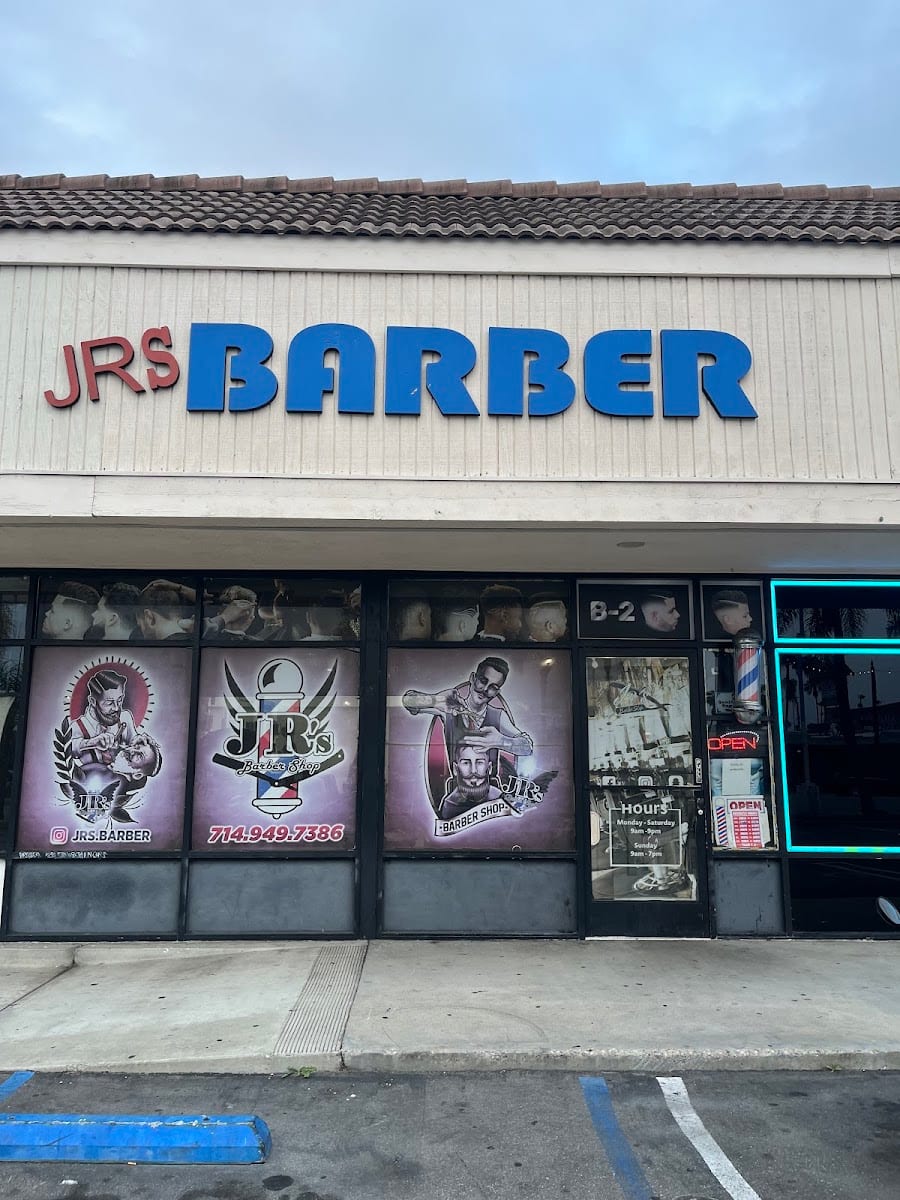 JR’s BarberShop Santa Ana