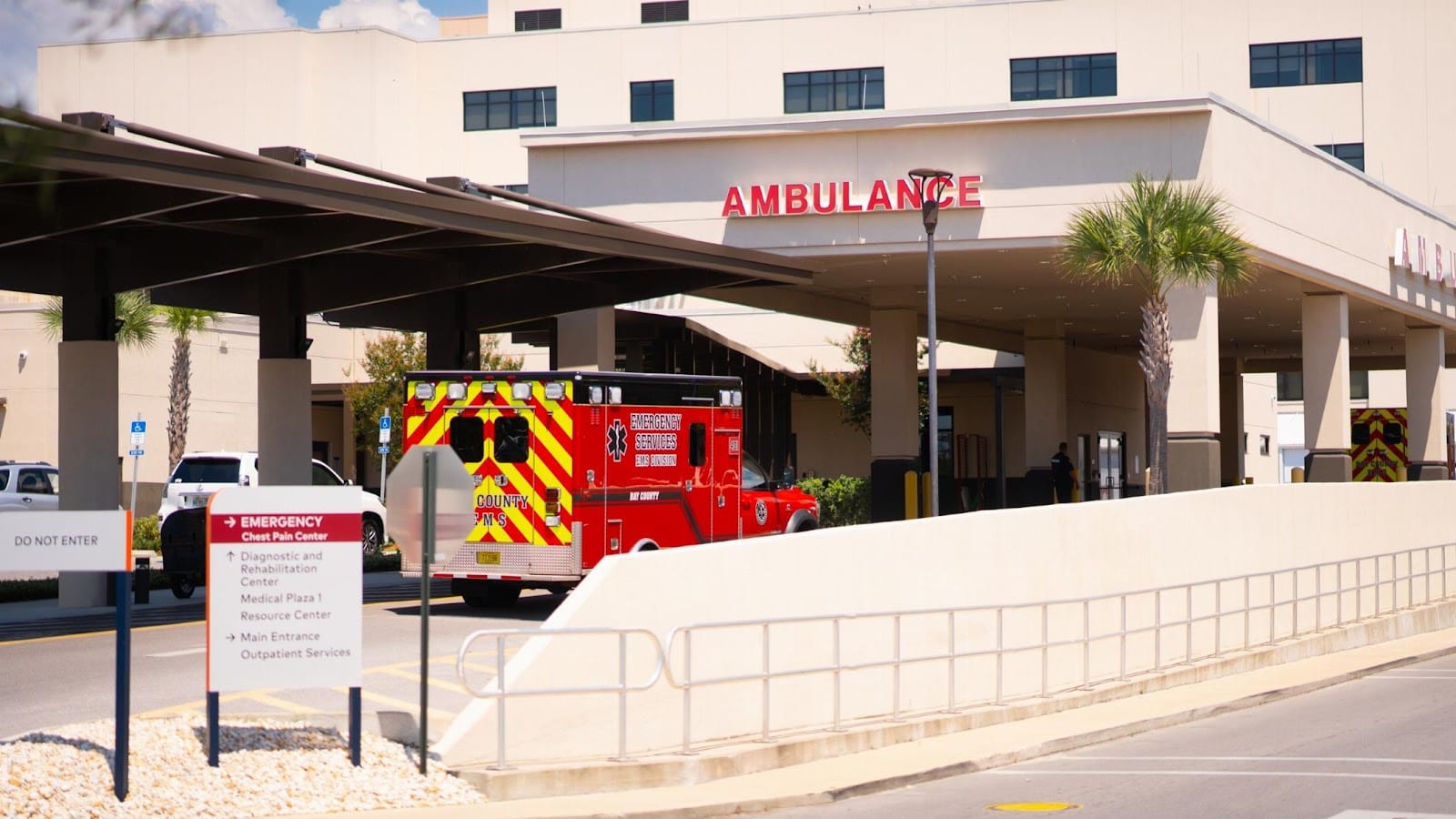 HCA Florida Gulf Coast Hospital Emergency Room, photo 2