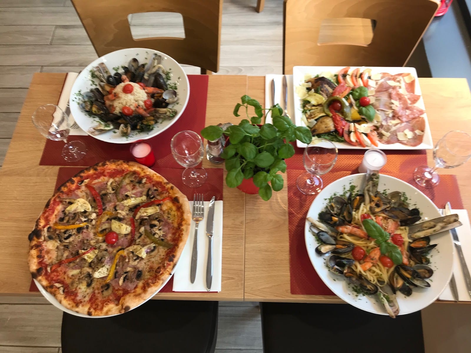 Pizza Pasta Cosy