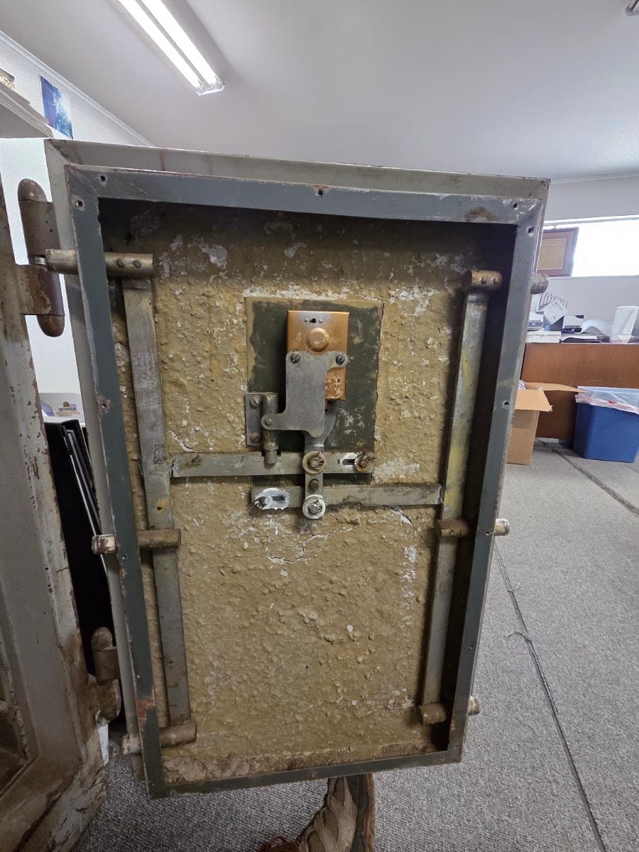 Bryan & Sons Locksmith, photo 3