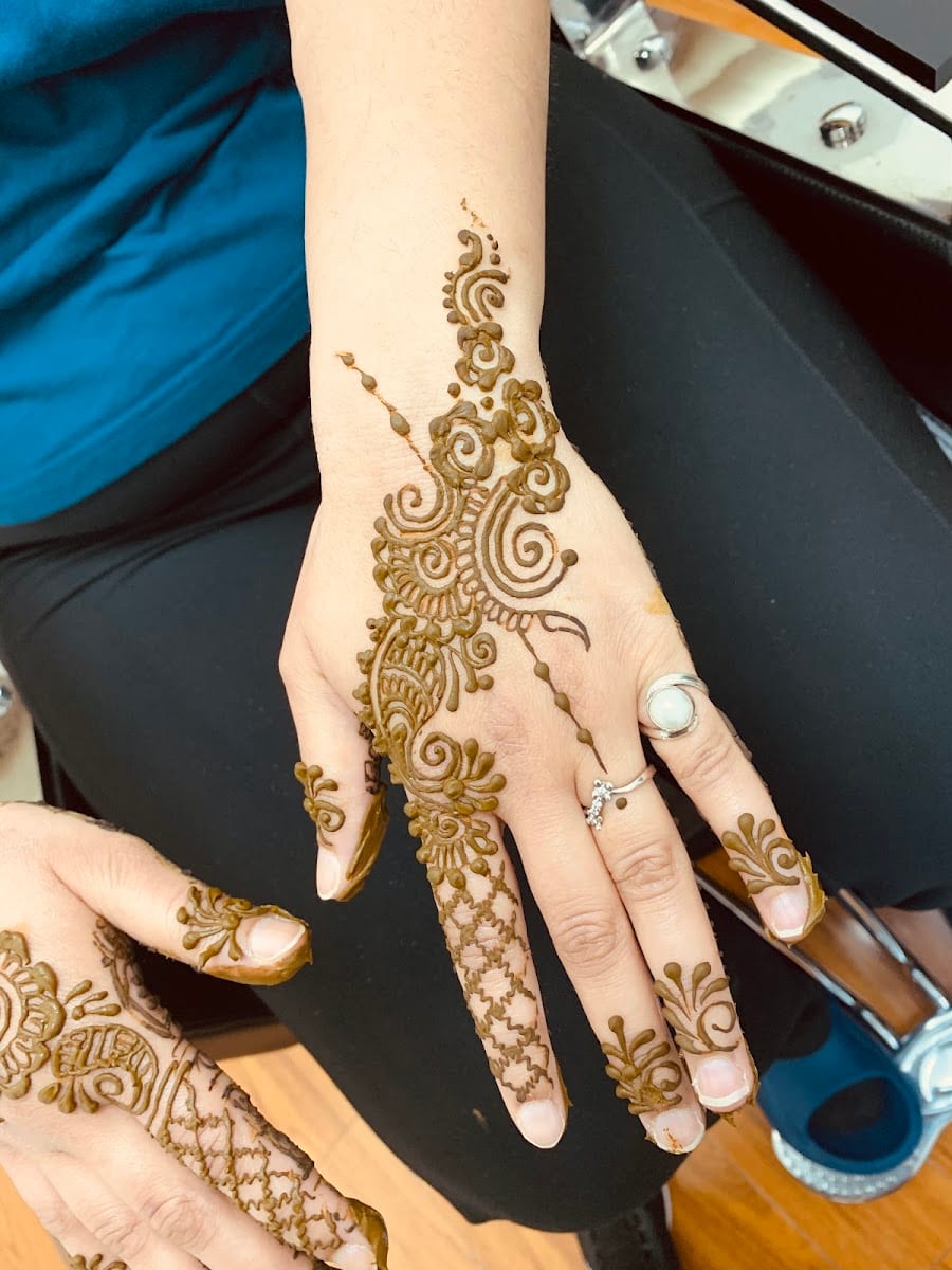 Priyal Beauty Salon