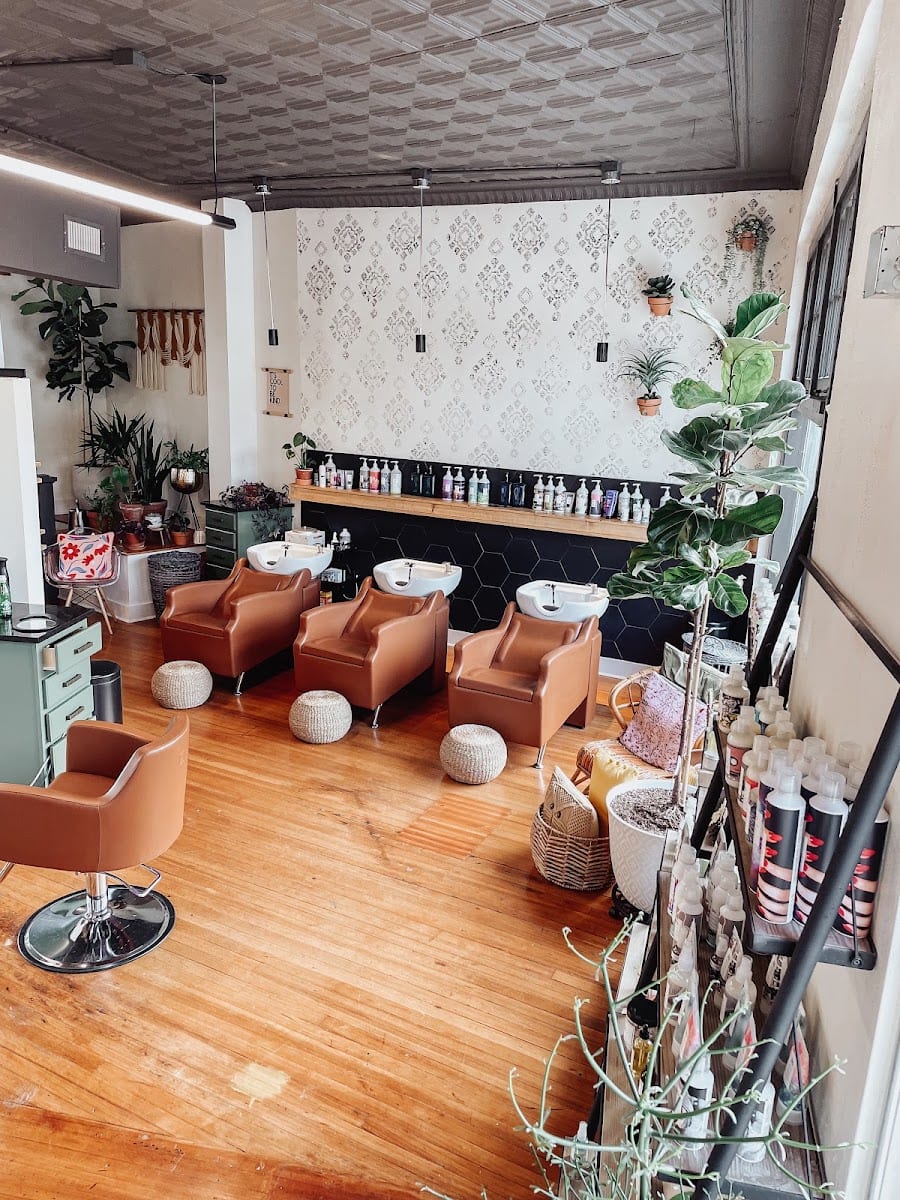 Bloom Salon