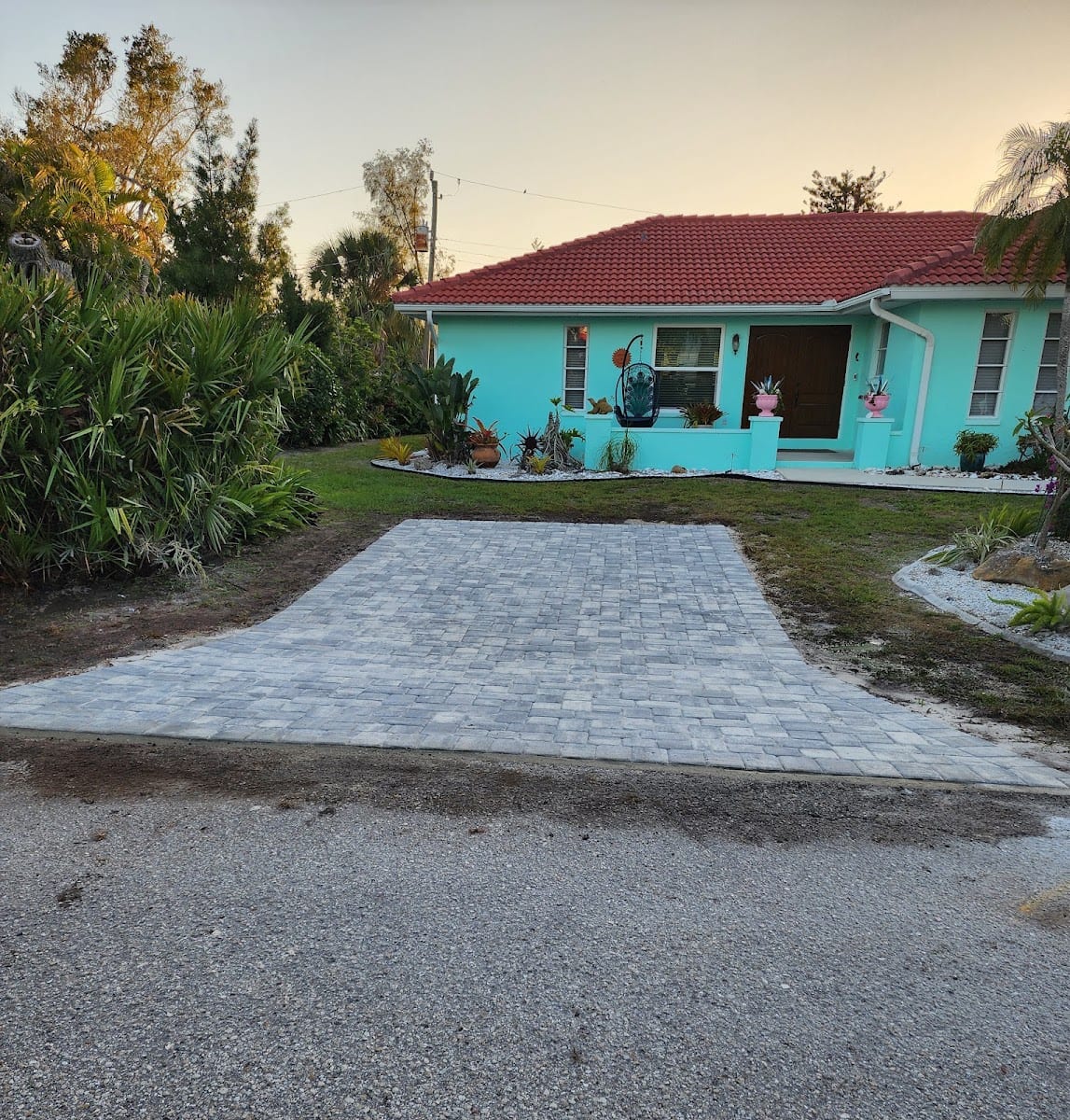 Venice Pavers and Landscape, photo 4