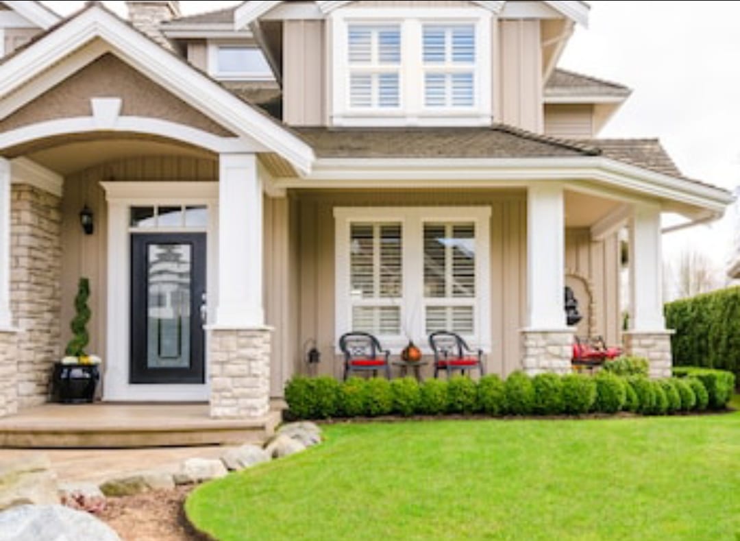 Renowned Realty LLC