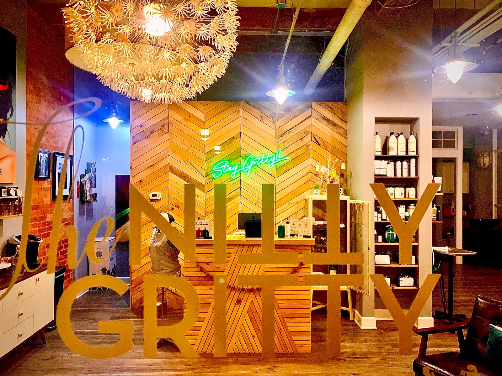 The Nitty Gritty Hair & Waxing Parlor, photo 2