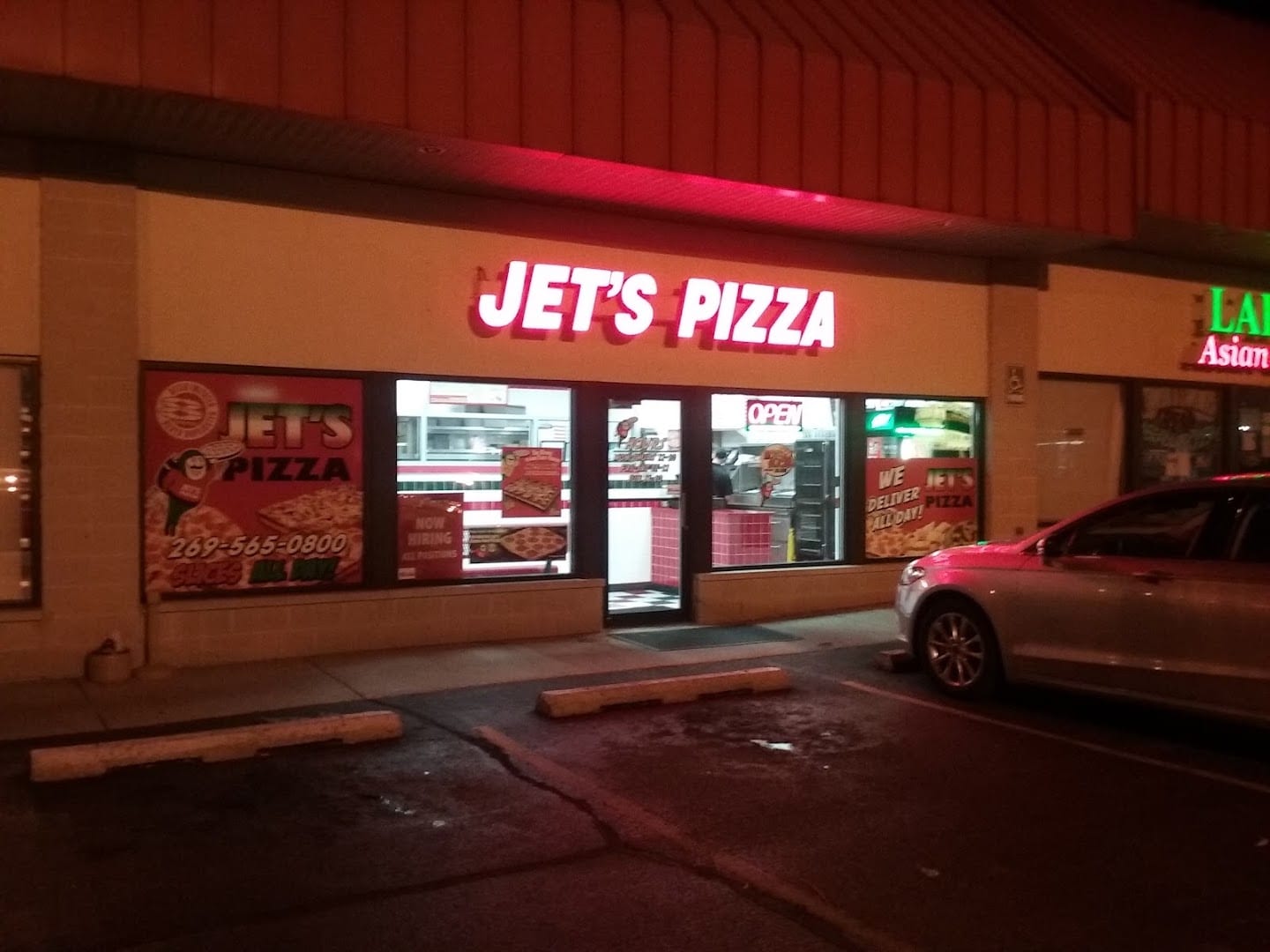 Jet's Pizza