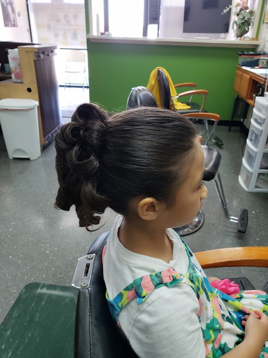 New Look Hair Design, photo 3
