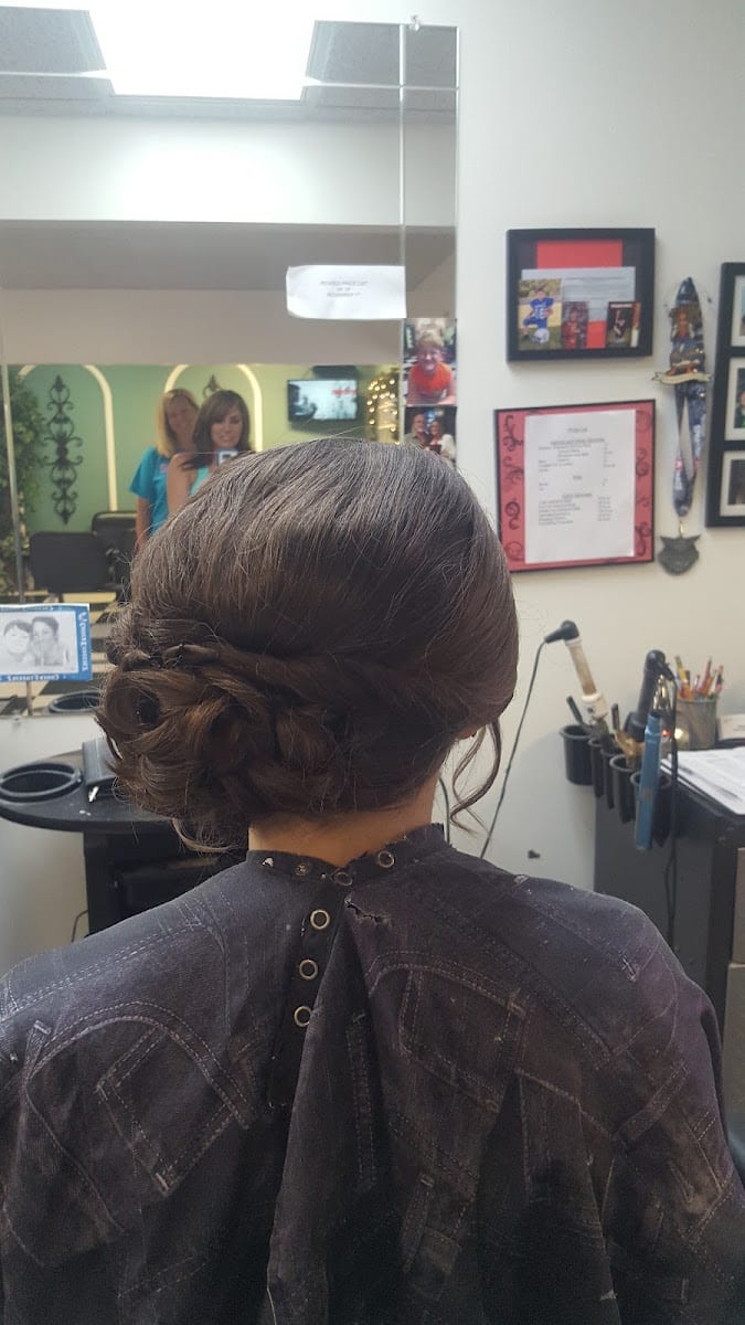 Studio 4 the Salon LLC