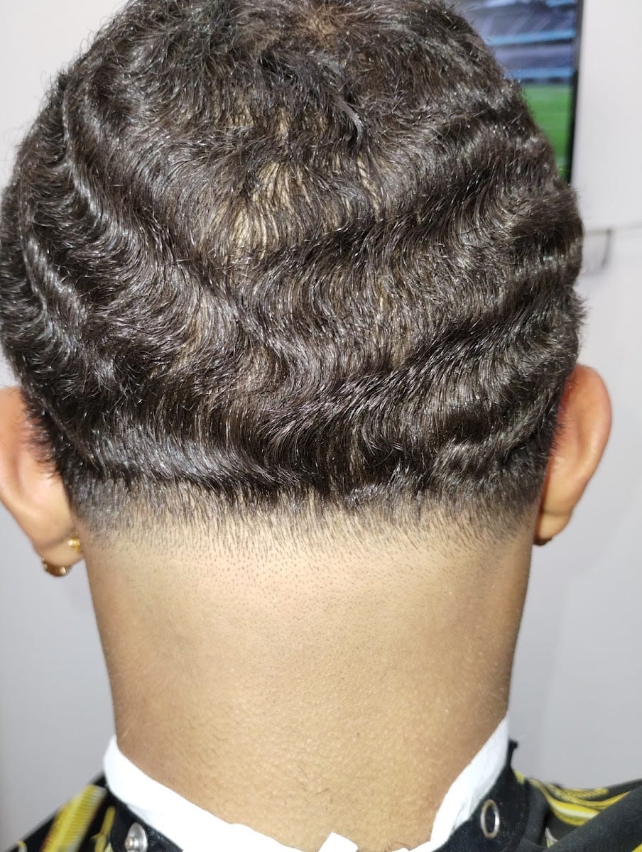 Quickโs Barbershop