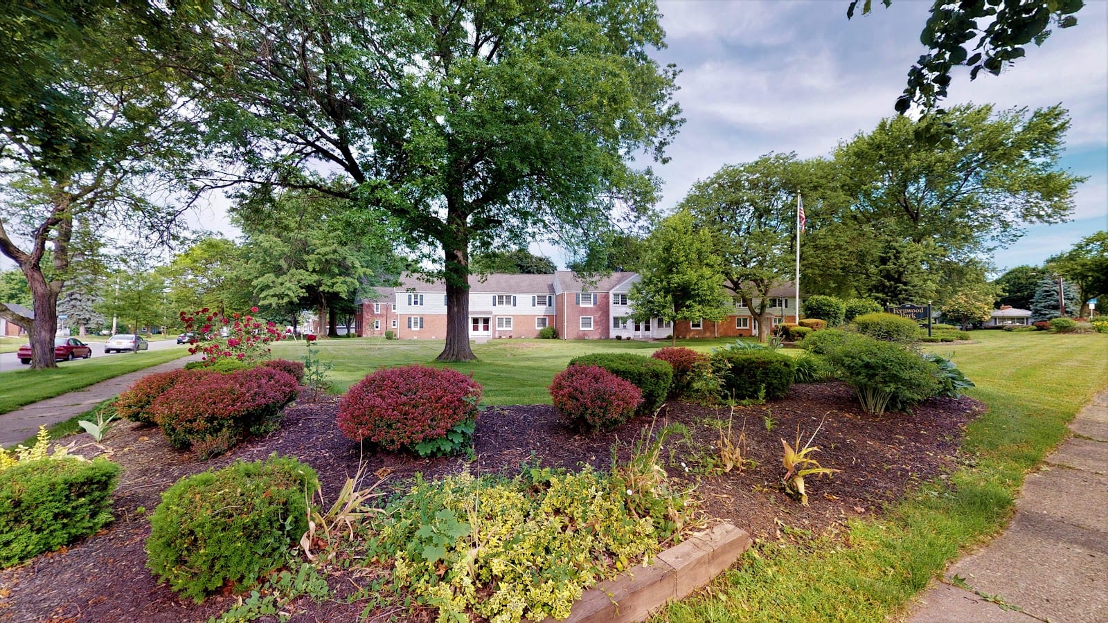Fernwood Park Apartments