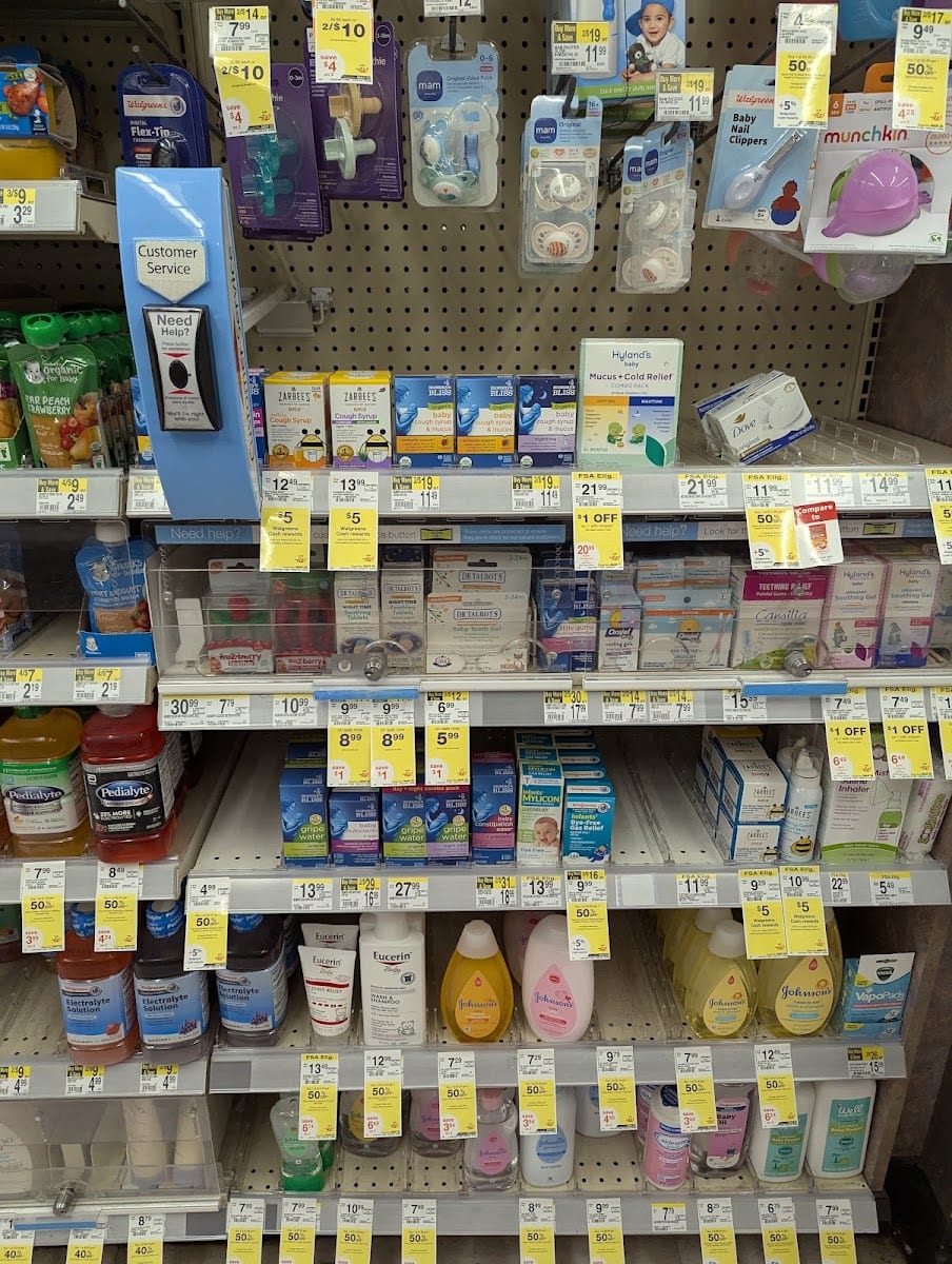 Walgreens Pharmacy, photo 4