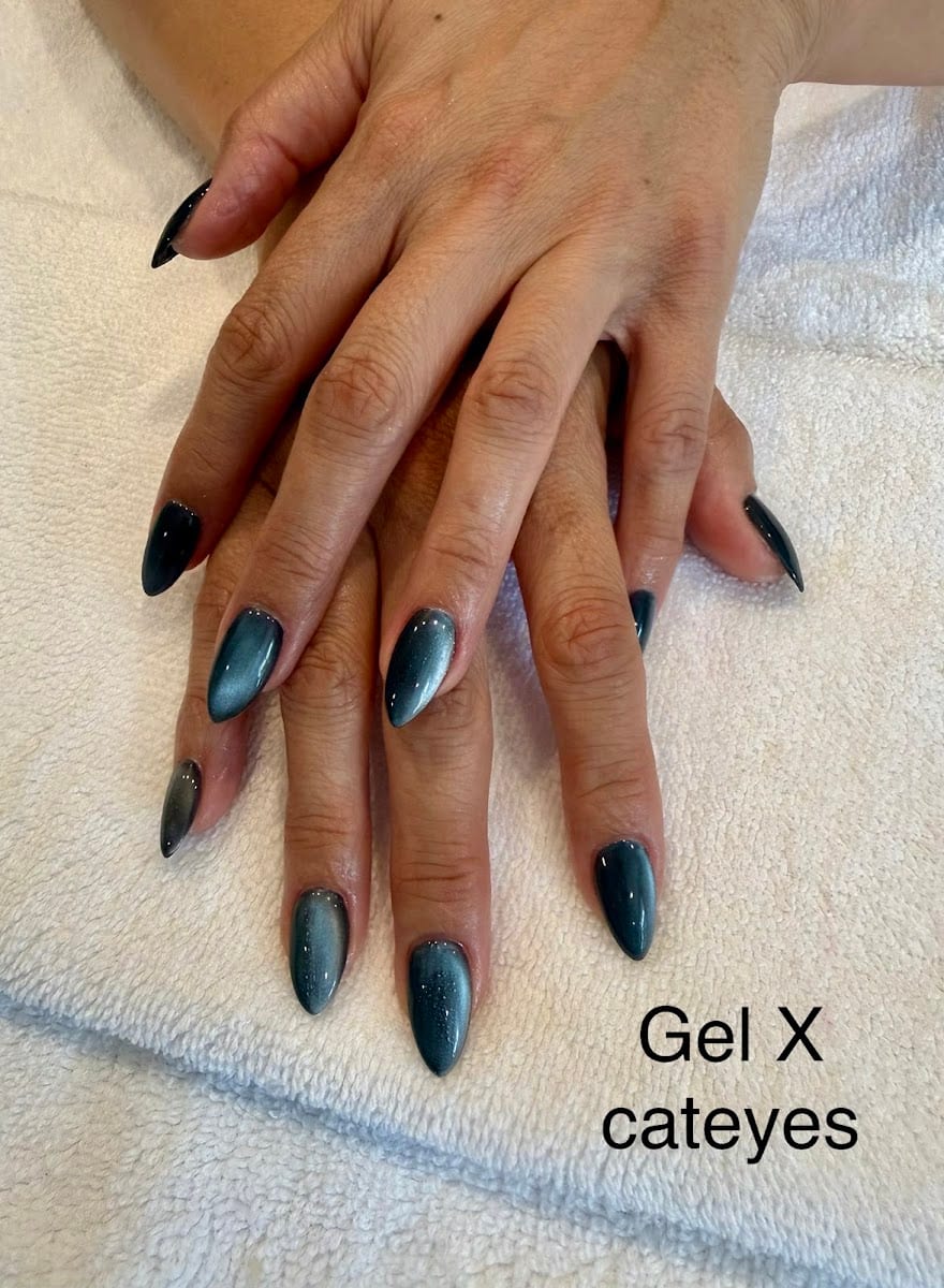 Lombard Nail Spa