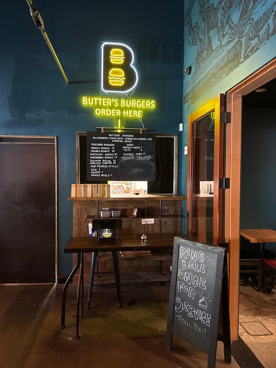 Butter’s Burgers at Armistice Brewing, photo 4
