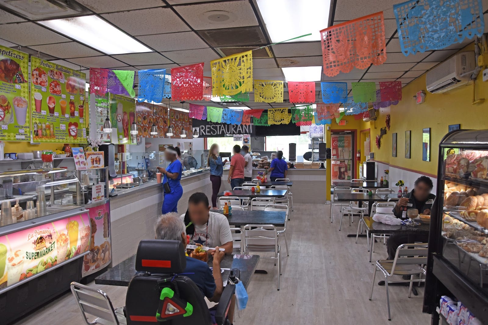 La Primavera Supermarket & Restaurant