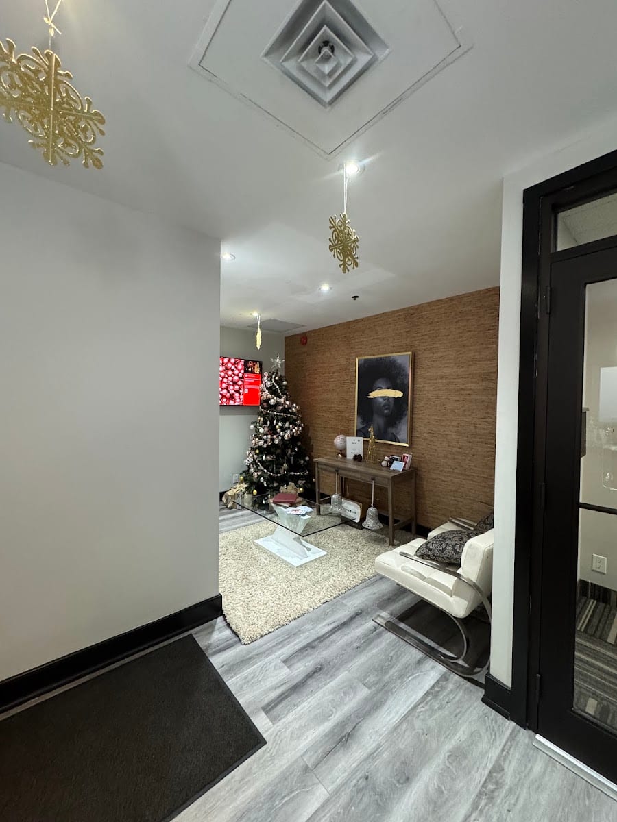 RE/MAX Hallmark Realty Ltd., Brokerage, photo 4