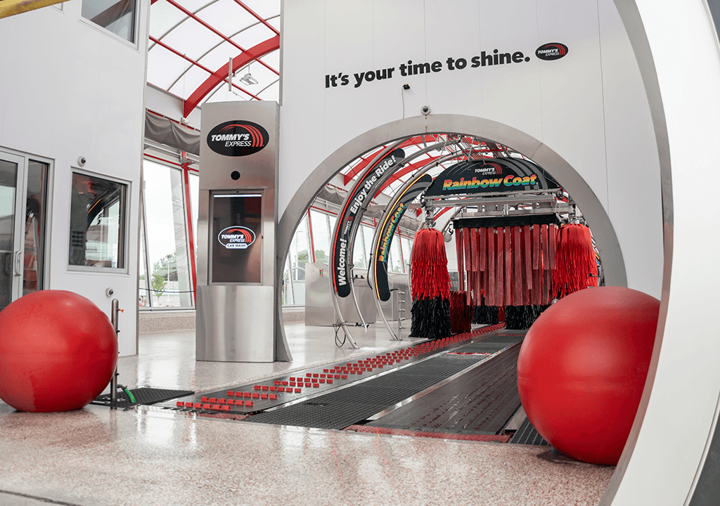 Tommy's Express® Car Wash, photo 3