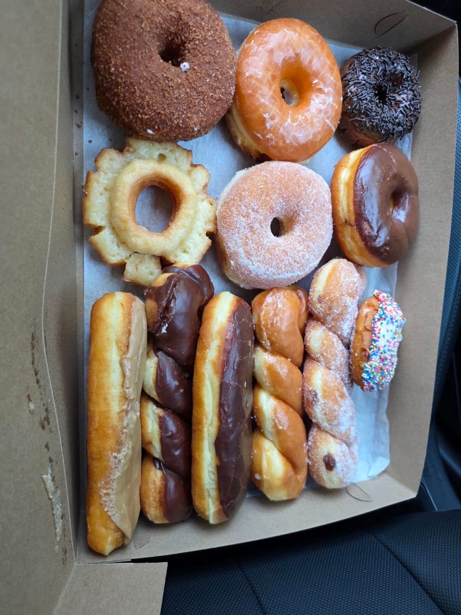 Luv N Donut