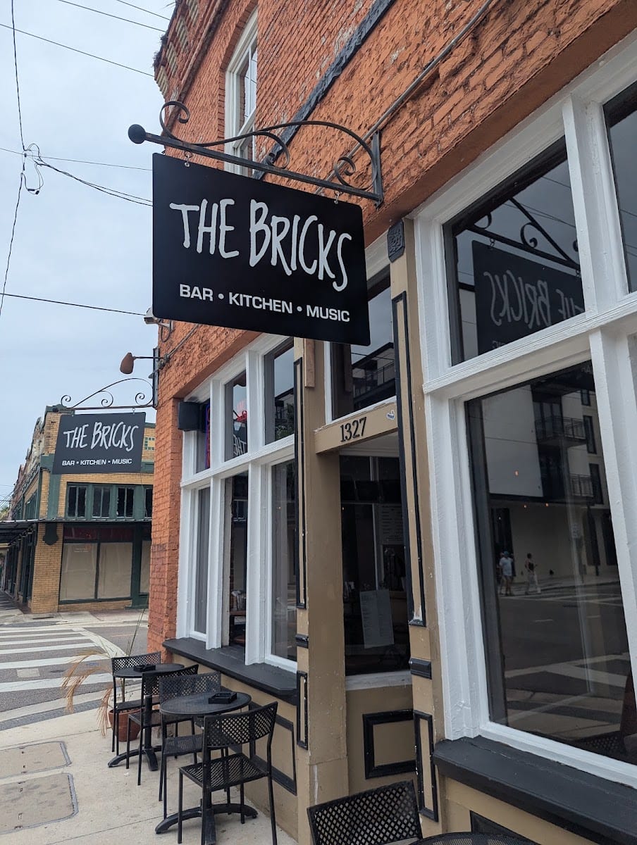 The Bricks, photo 2