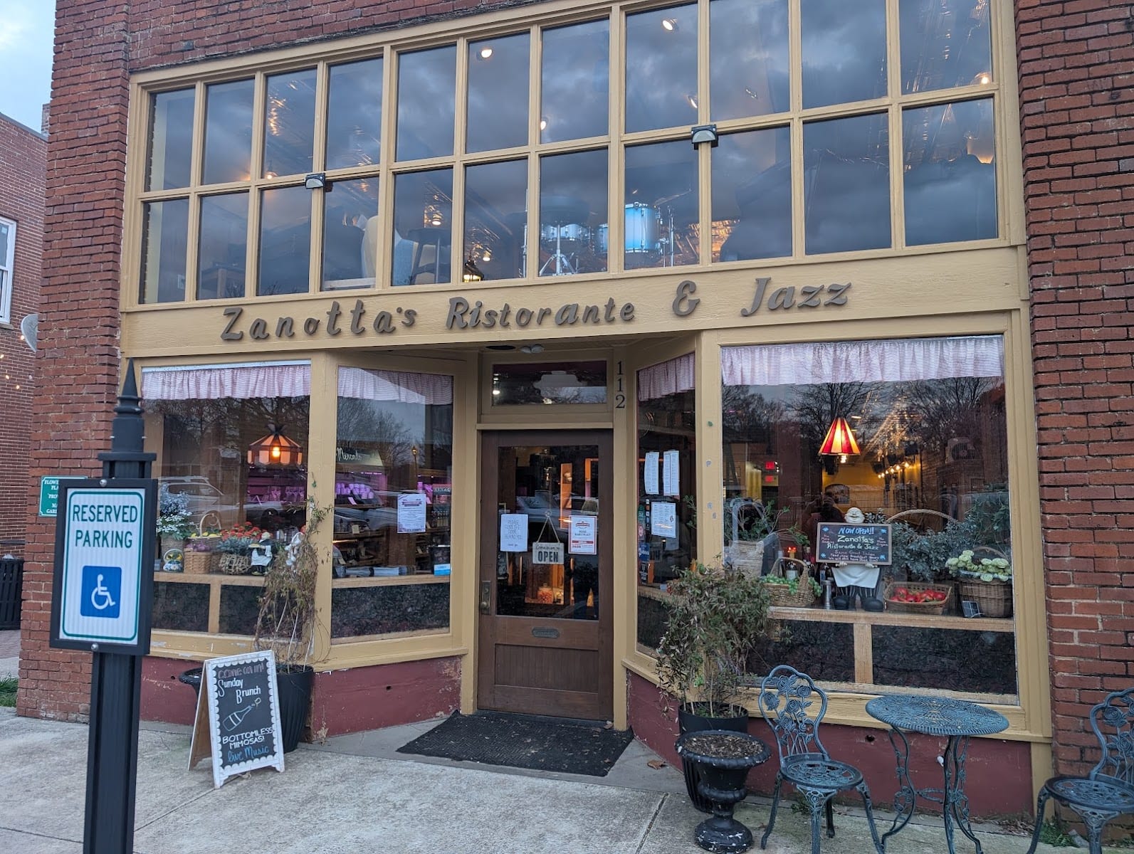 Zanotta's Ristorante, photo 2