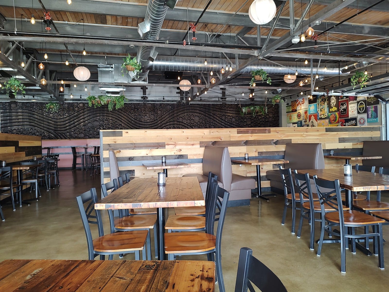 Slackwater Pizza SLC