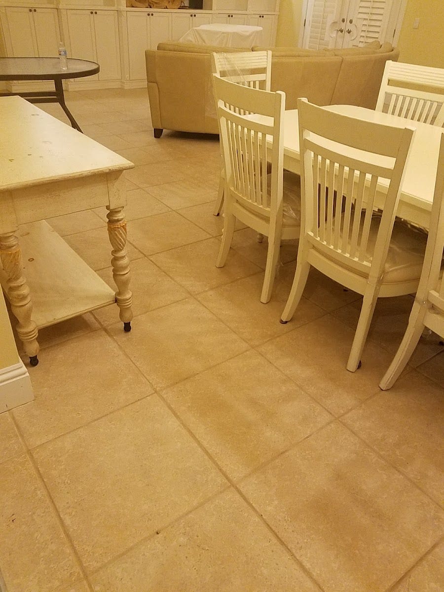 Isles Tile & Stone, LLC