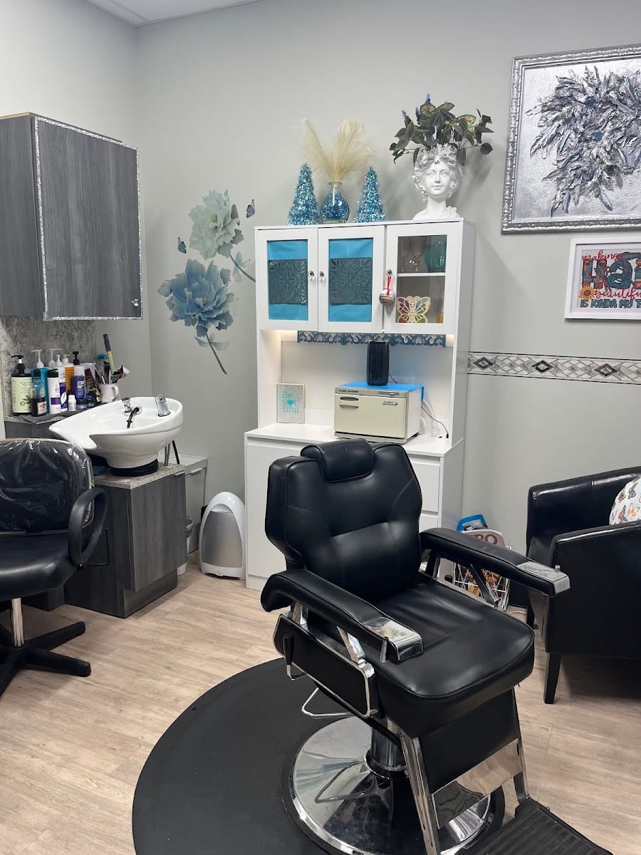 Lucianna’s Elite Hair Studio, photo 2