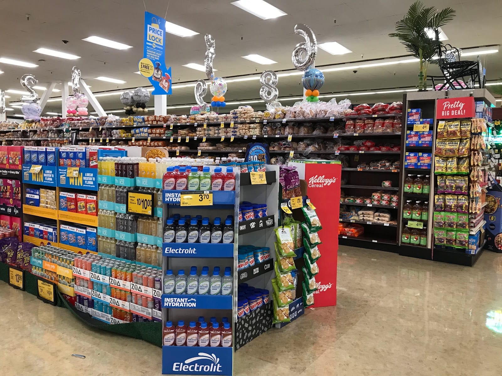 Safeway, photo 3