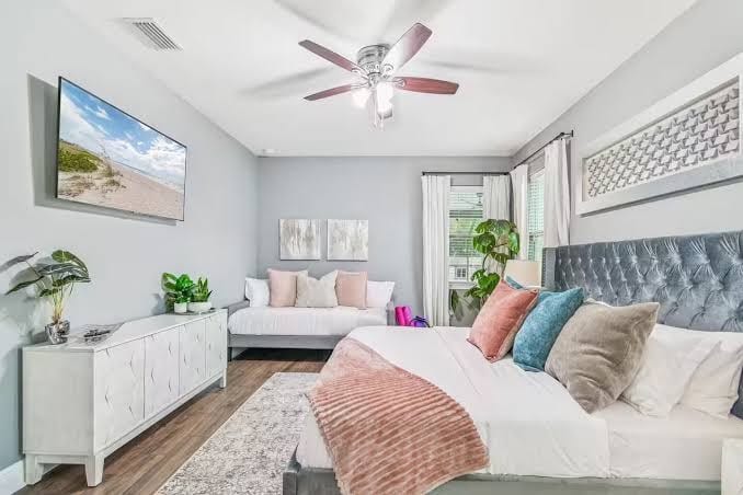 Luxury Tampa Family Escape Pool, Spa and Mini Golf, photo 3