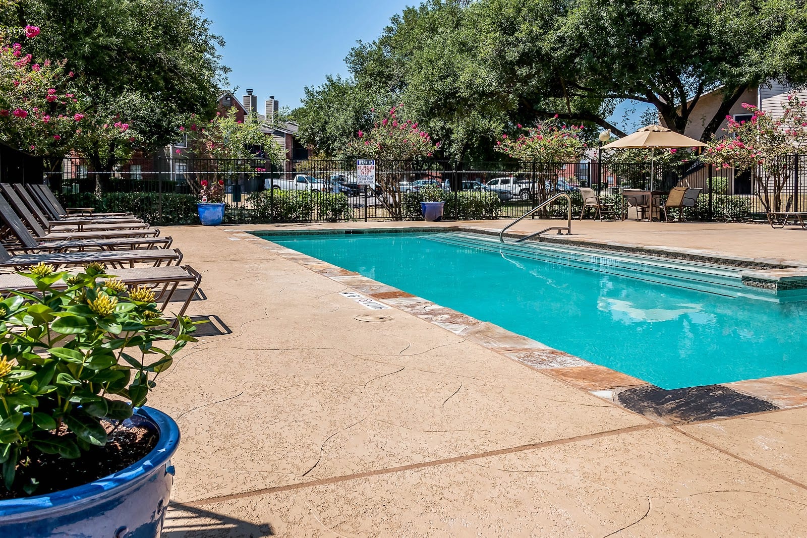 Sunchase Apartments