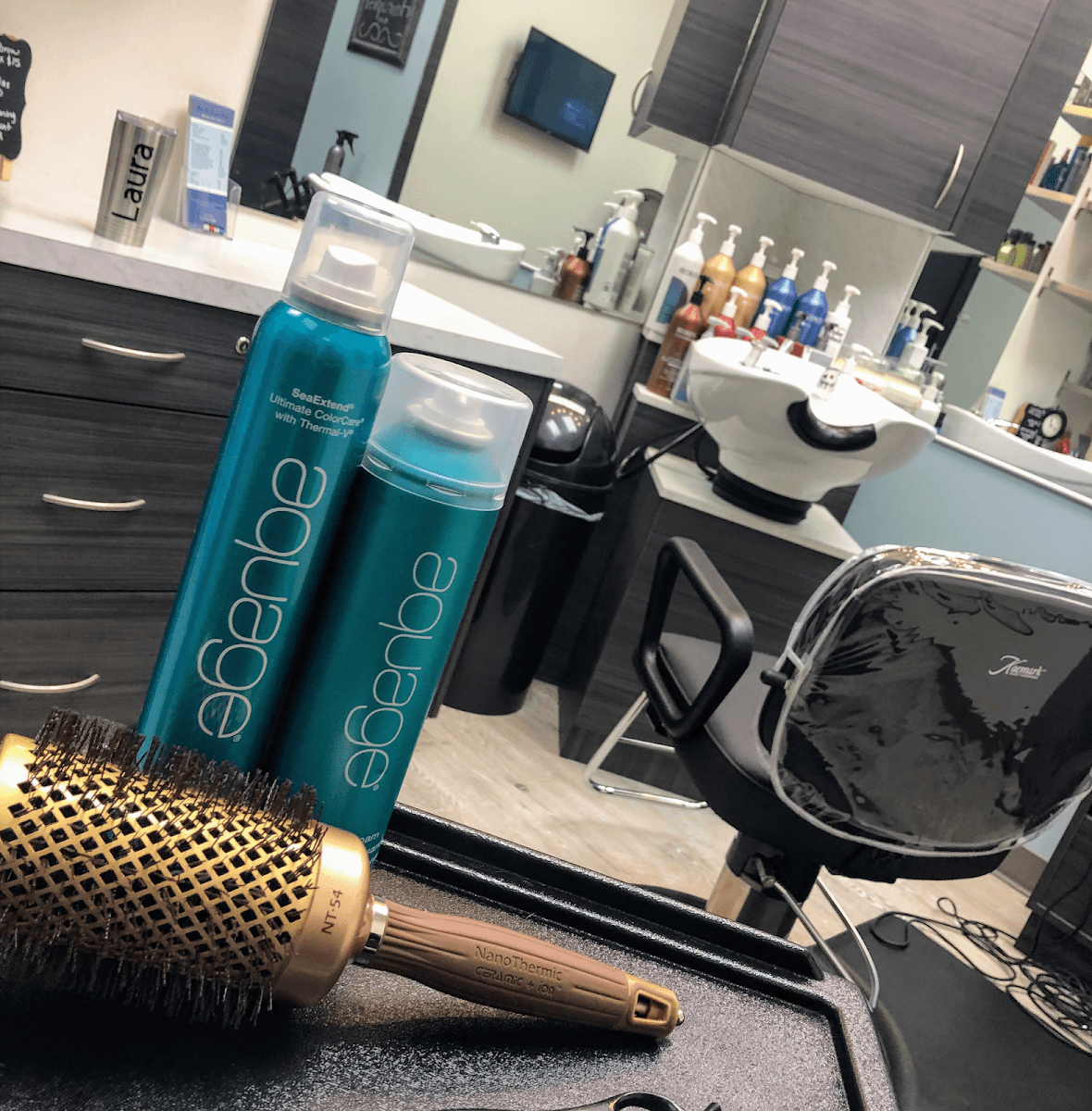 Hair By Laura Davis at Salon Lofts in Loft #20