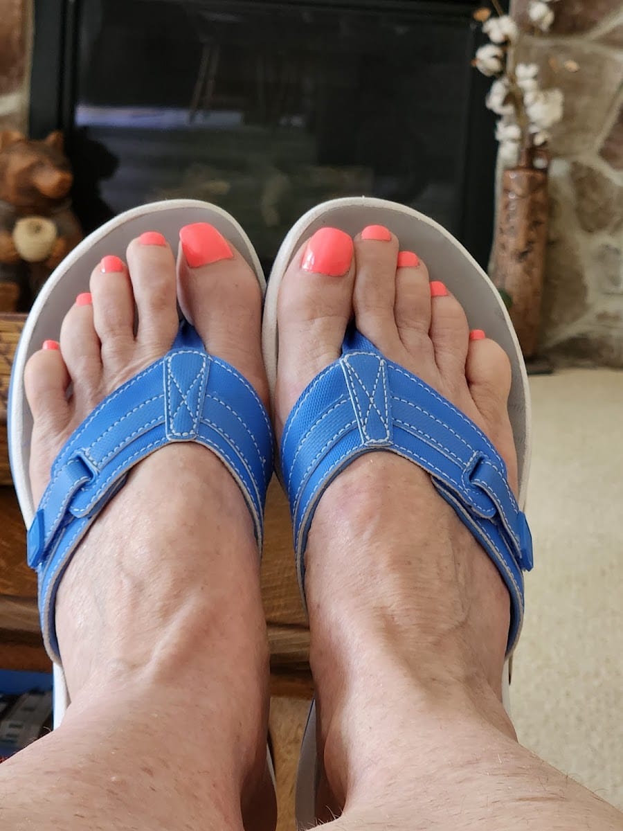 Holly Nails, photo 3