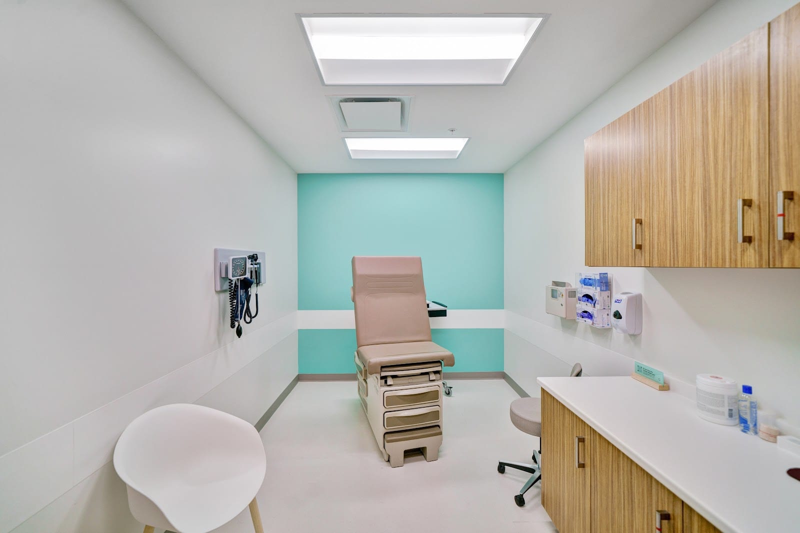 Carbon Health Urgent & Primary Care San Francisco - Irving Street, photo 4