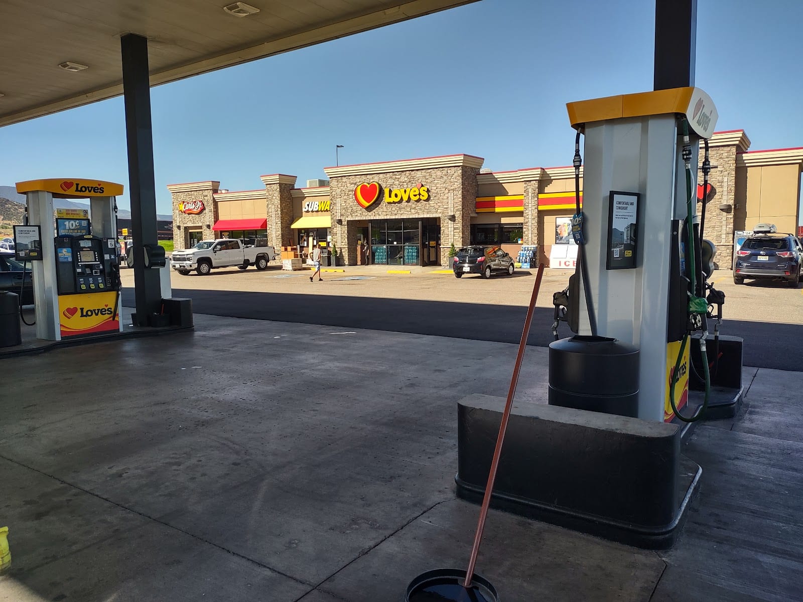 Love's Travel Stop, photo 4