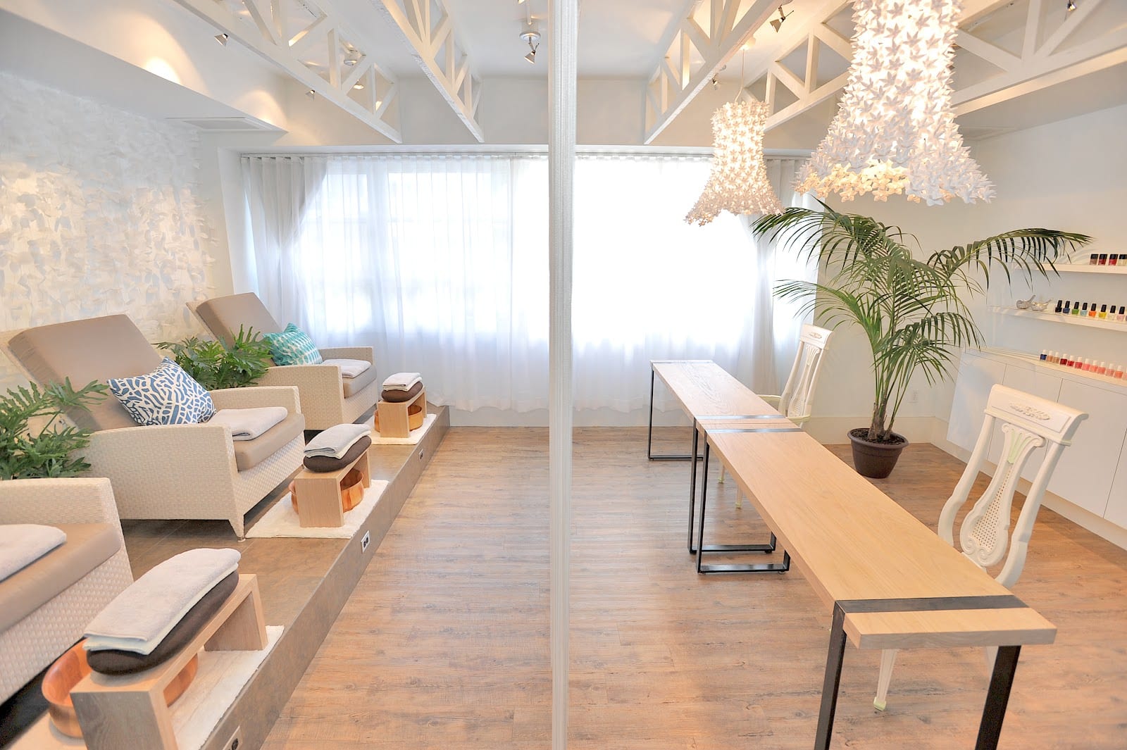 Nail Salon Ai