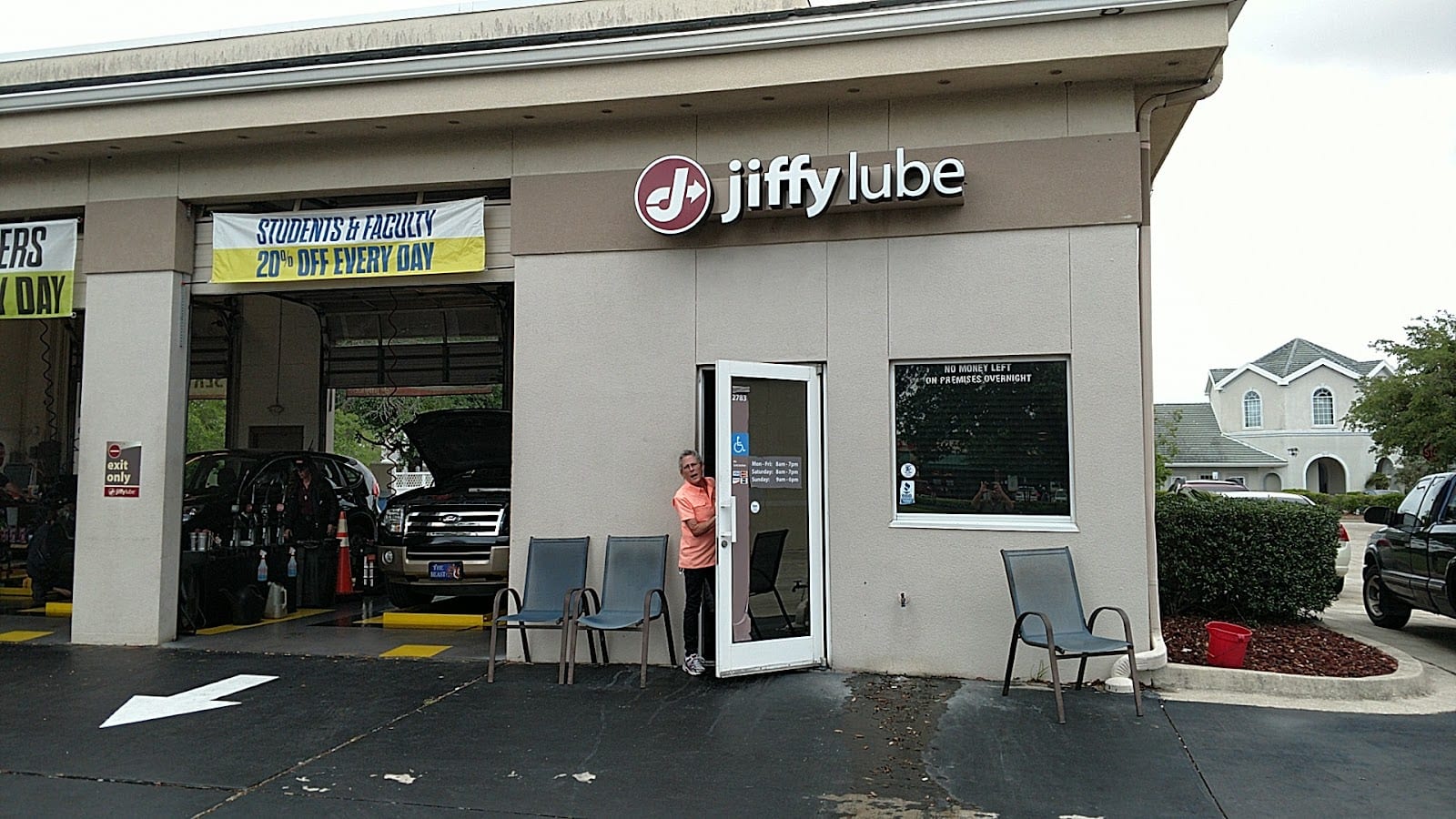 Jiffy Lube Oil Change, photo 4