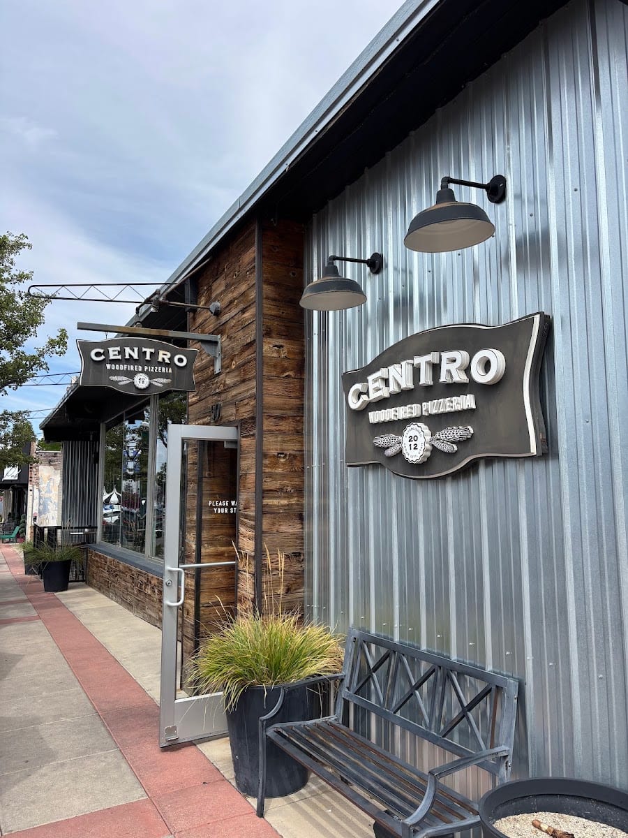 Centro | Woodfired Pizzeria