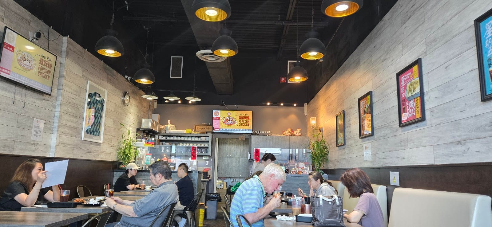 Cha Kee Restaurant (Richmond Hill)