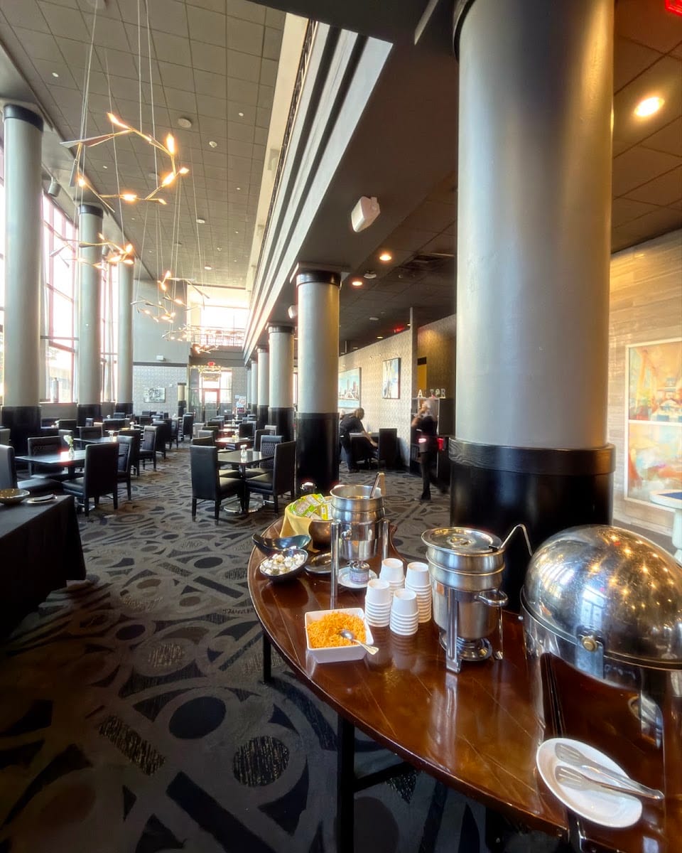 Astor on Main, photo 2