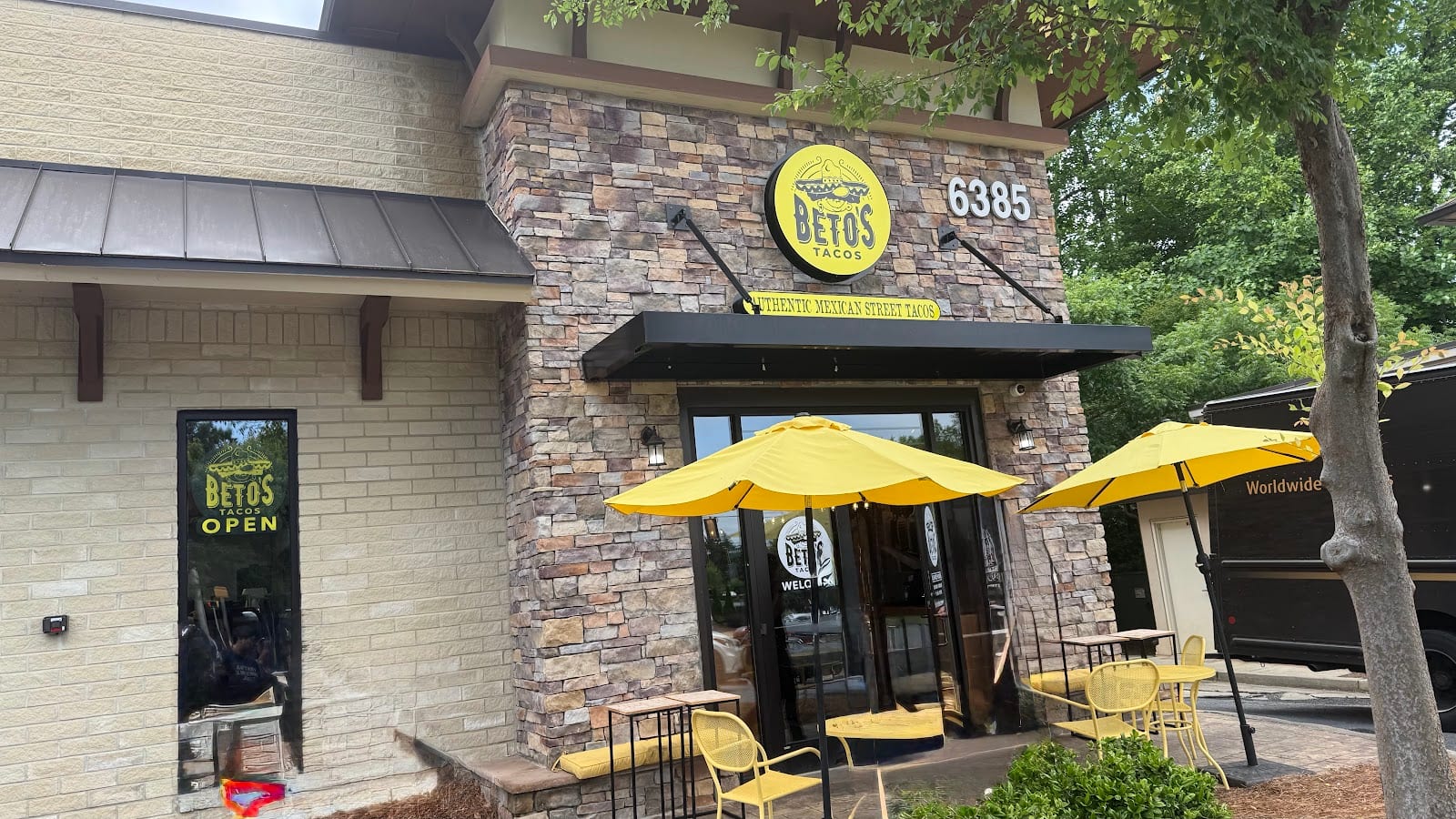 Betos Tacos - Johns Creek, photo 2