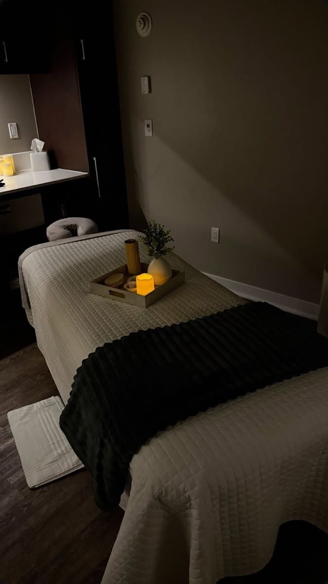 BODY-MASSAGE &SPA BY ELYSIAN