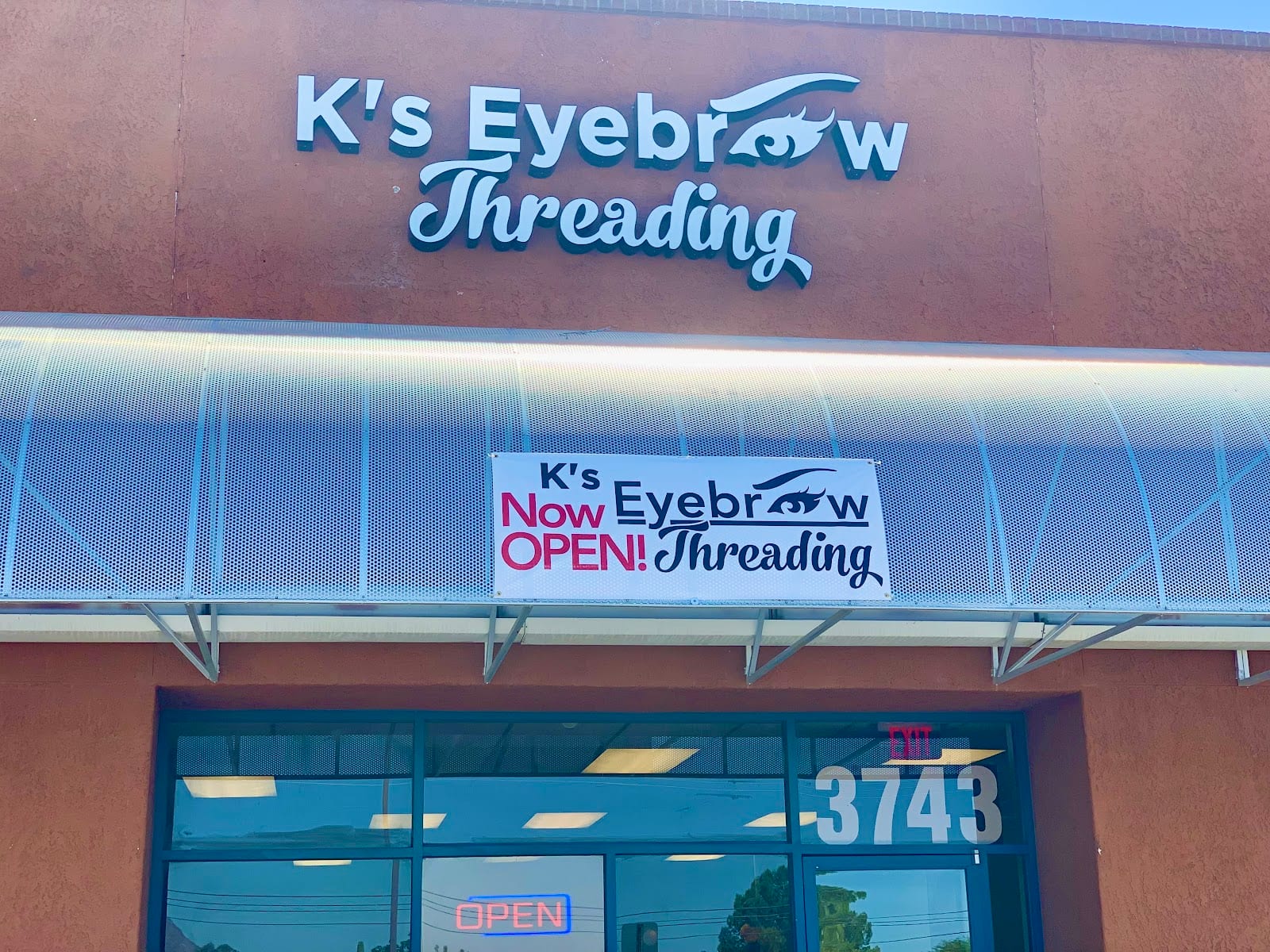 K'S Eyebrow Threading, photo 2